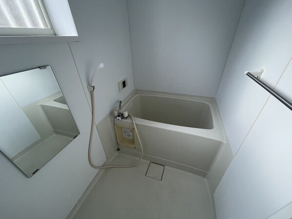 宝殿駅 徒歩18分 2階の物件内観写真